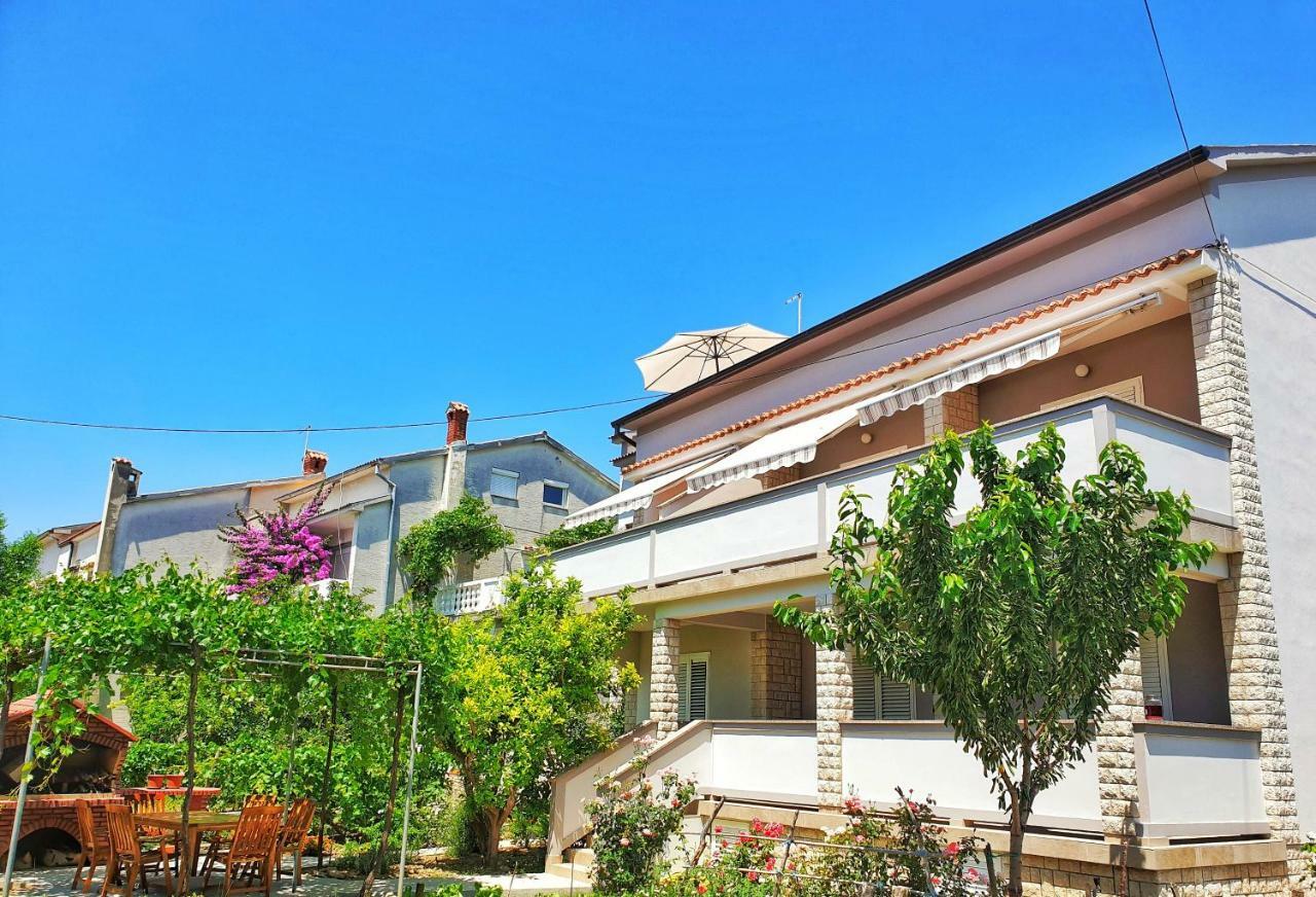 Apartments Ribaric Palit Exterior foto